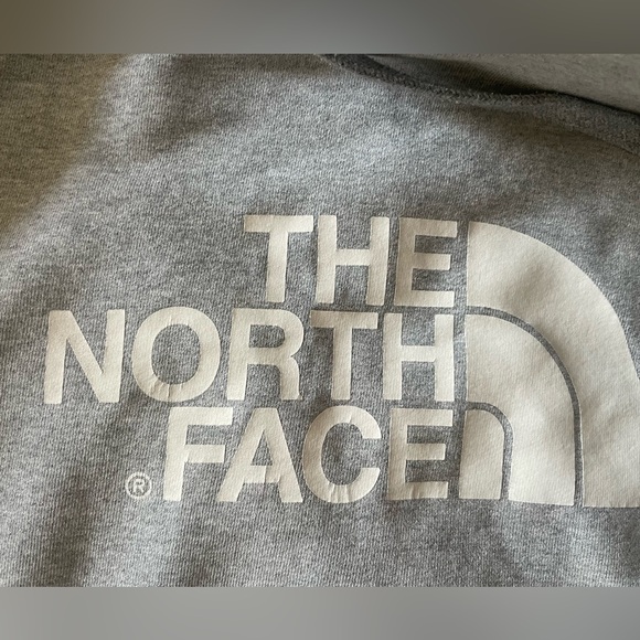 Mens Large North Face Sweatshirt in Gray- Used - Picture 2 of 4